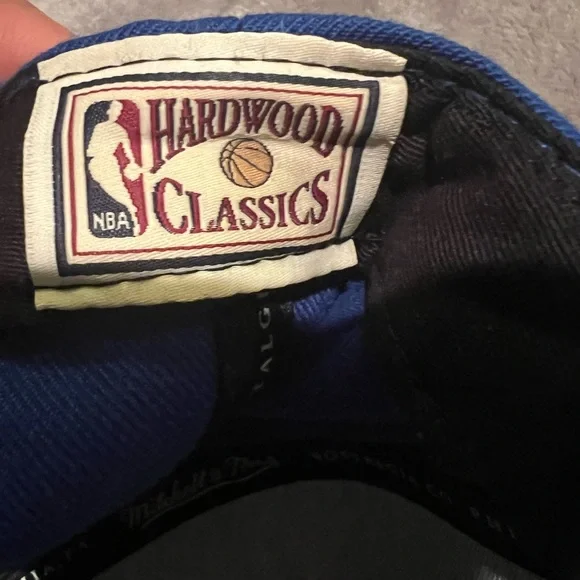 NBA Knicks SnapBack cap. Hardwood Classics. Mitchell & Ness.NWOT - Picture 6 of 8